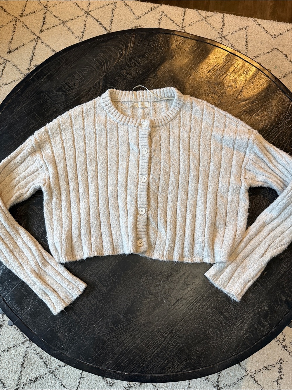 La Hearts Cropped Ribbed Button-Up Cardigan - Cream